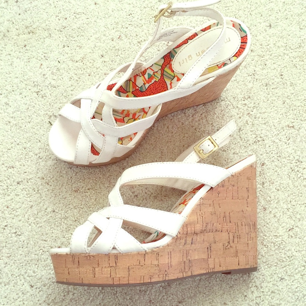 Madden Girl Wedges